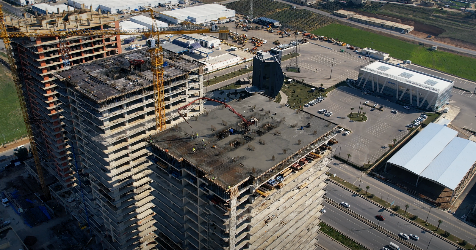 Jeena Towers Podium Pour